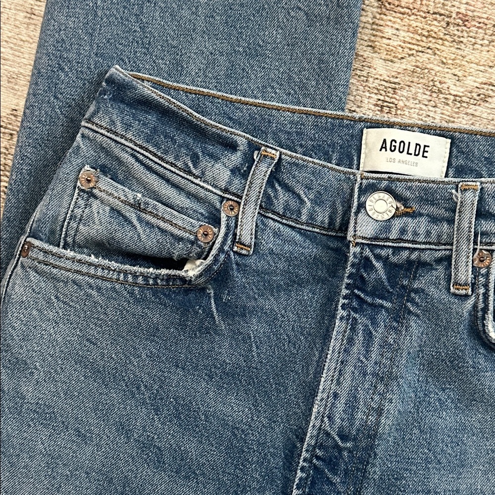 Woman’s Agolde LA High Rise Stovepipe Jeans